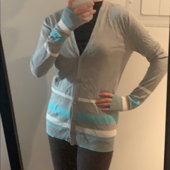 Equipment silk and cashmere cardigan - Picture 5 of 5